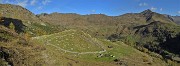 39  Vista panoramica dall'alto sulla Baita 'MInchuchi' con sullo sfondo Ca' San Marco e Pizzo delle segade